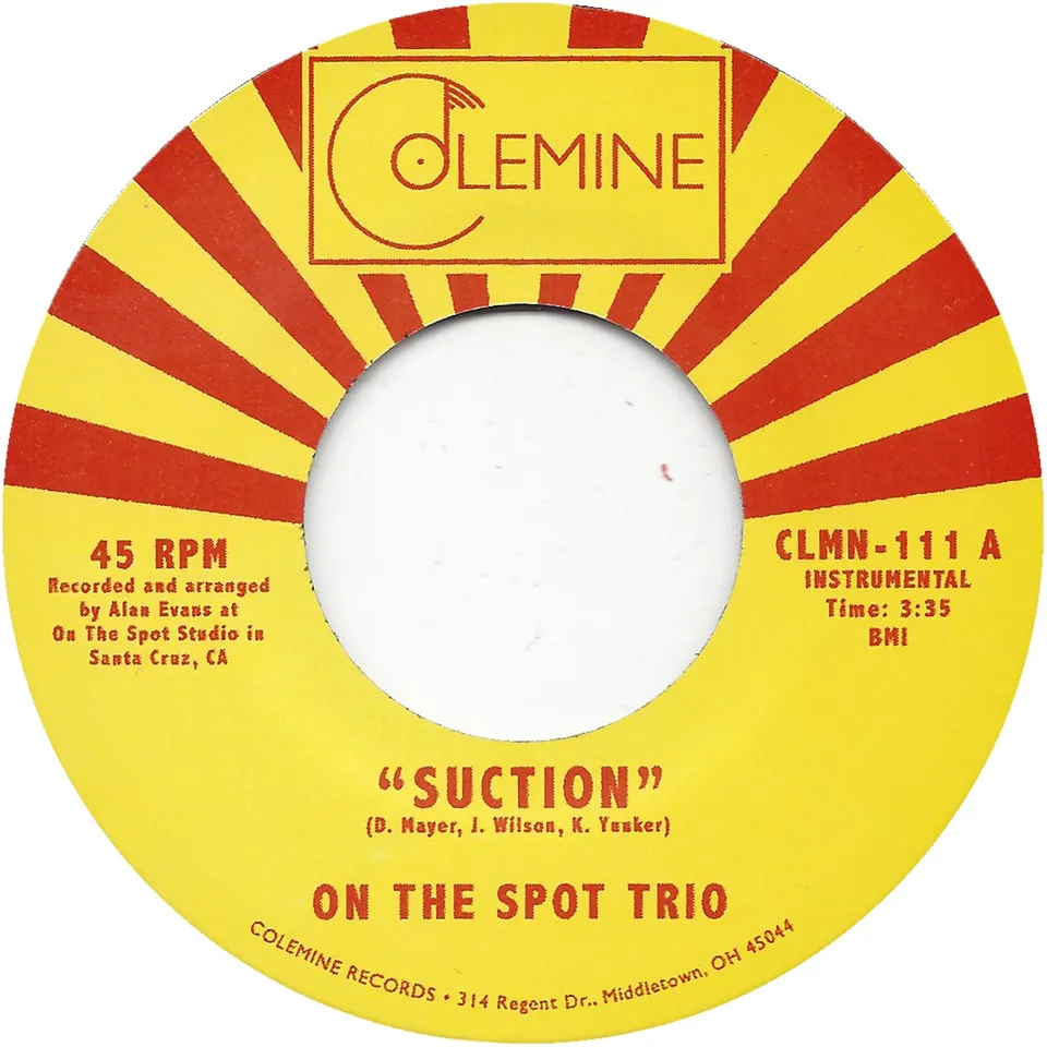On The Spot Trio Suction 7-tommer svart vinyl