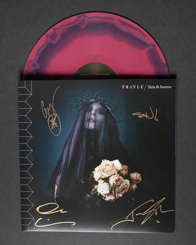 Frayle Skin & Sorrow vinylplate + bok signert
