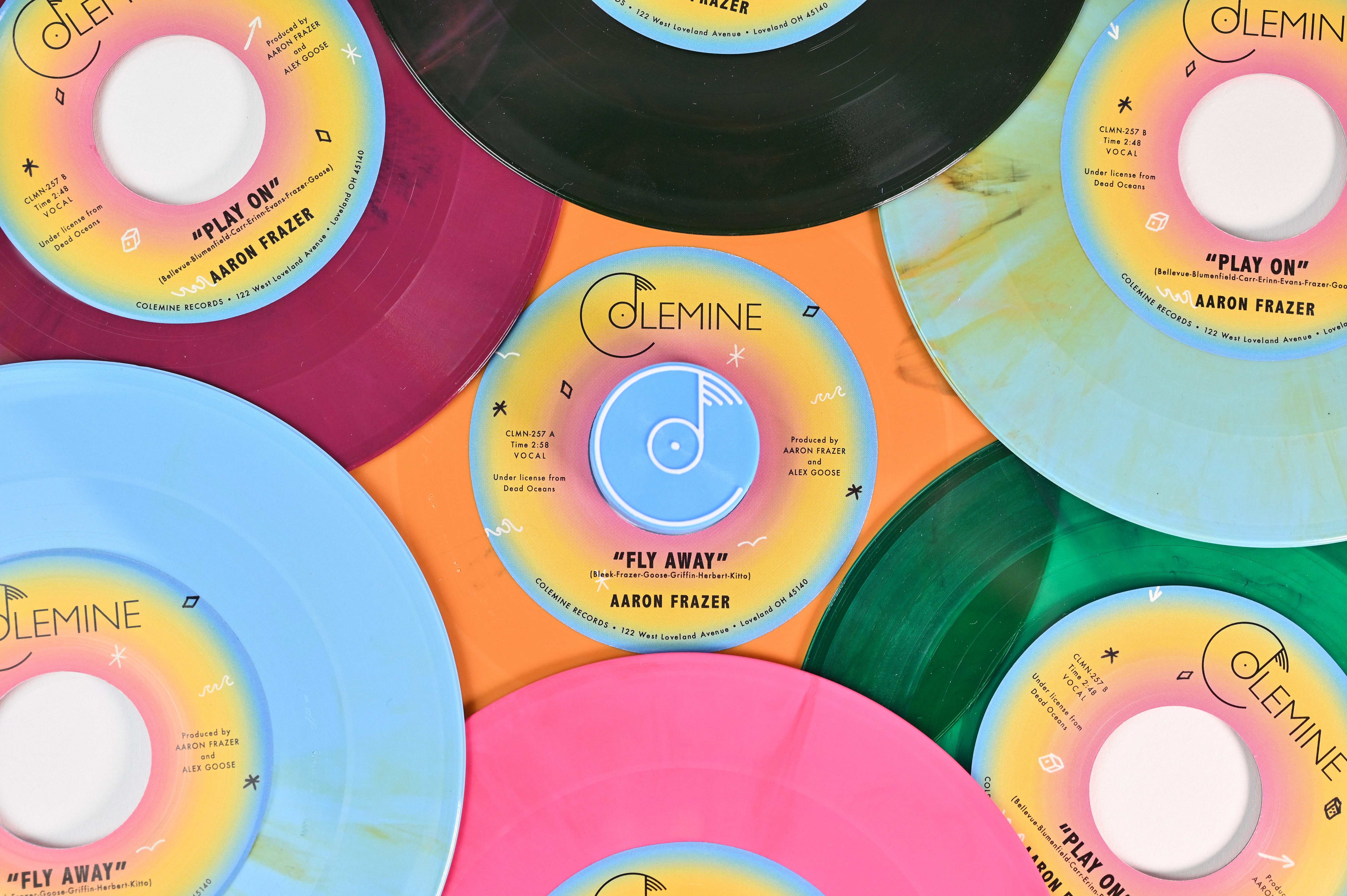 Aaron Frazer Fly Away Play On vinylsingel farget vinyl 45