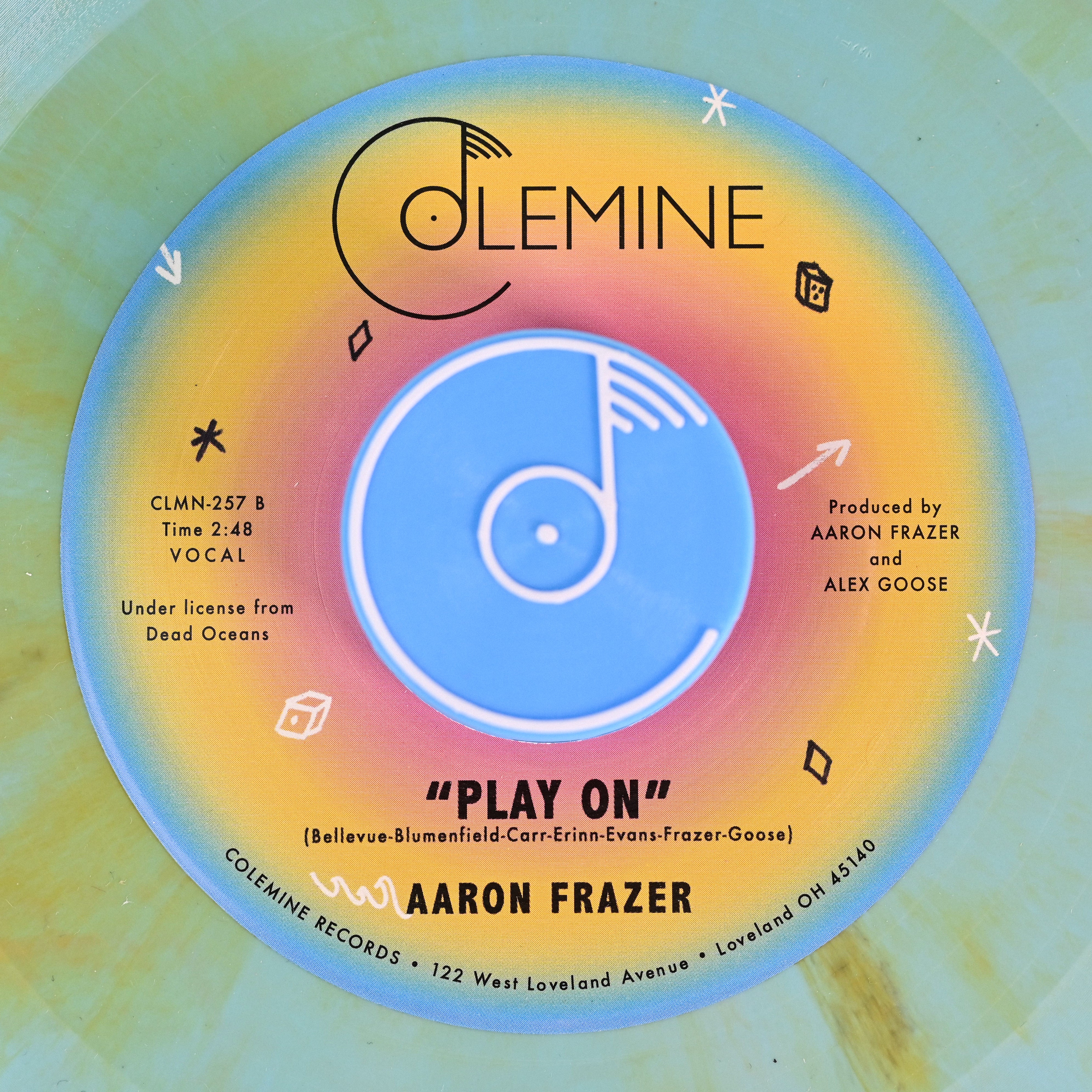 Aaron Frazer Fly Away Play On vinylsingel farget vinyl 45