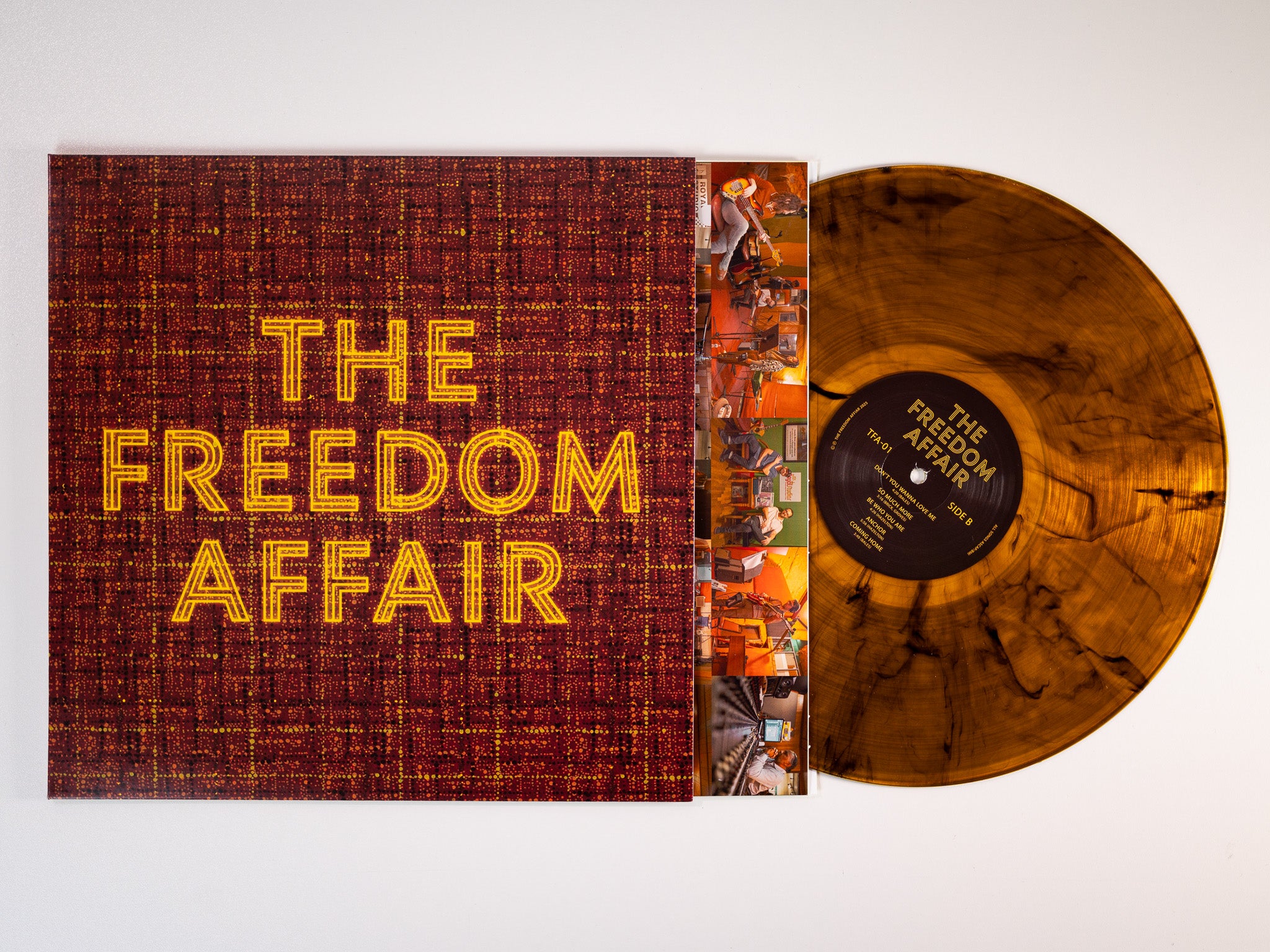 The Freedom Affair S/T LP vinylplate gold swirl