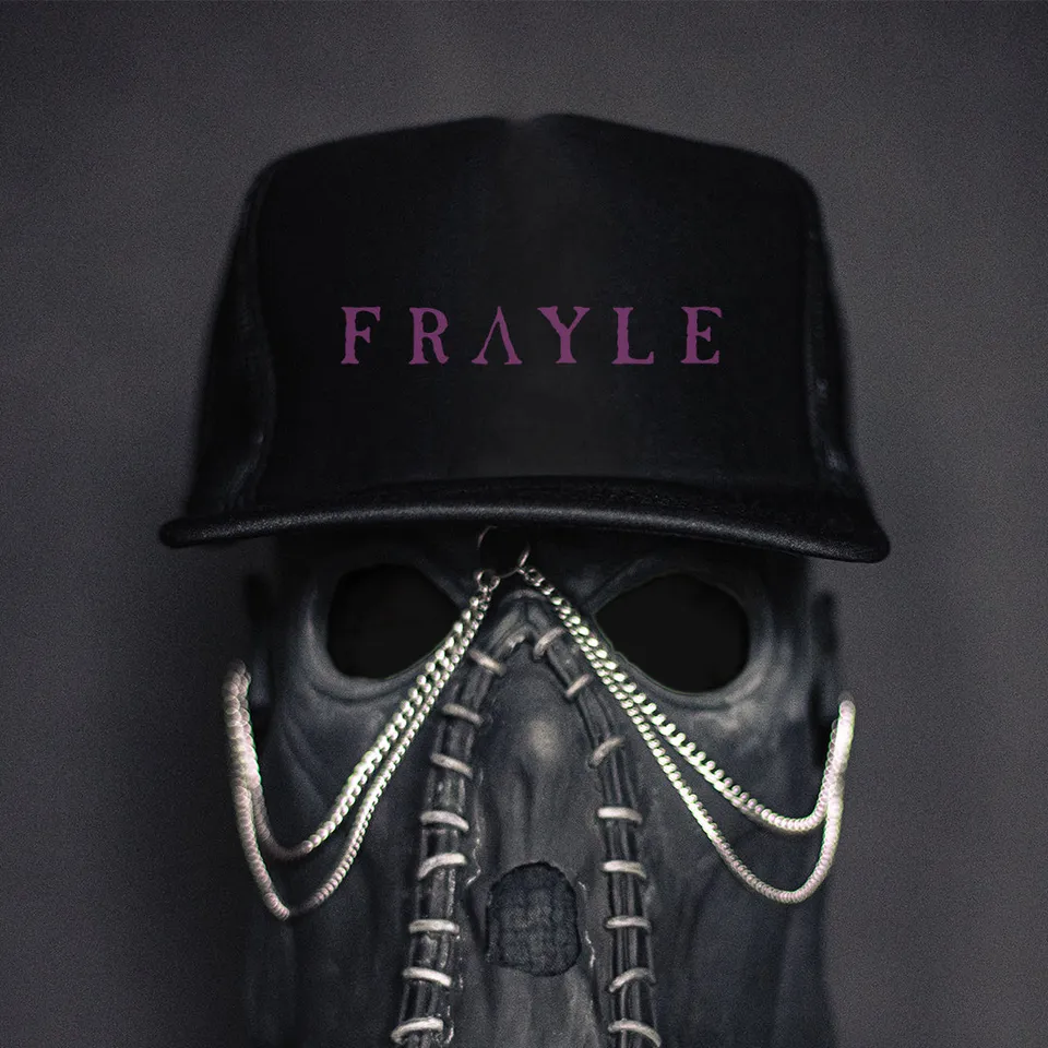 Frayle Logo Snapback caps svart lilla logo